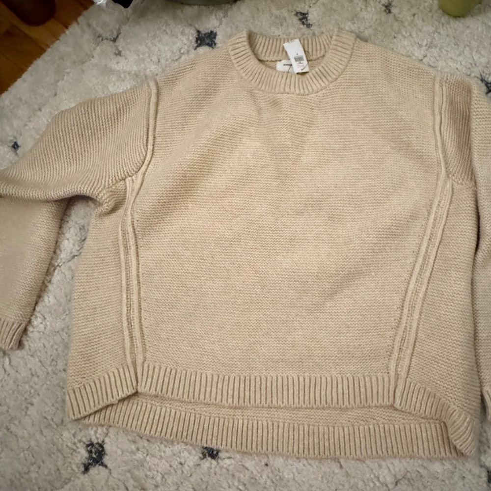 Banana Republic cropped boxy sweater NWT